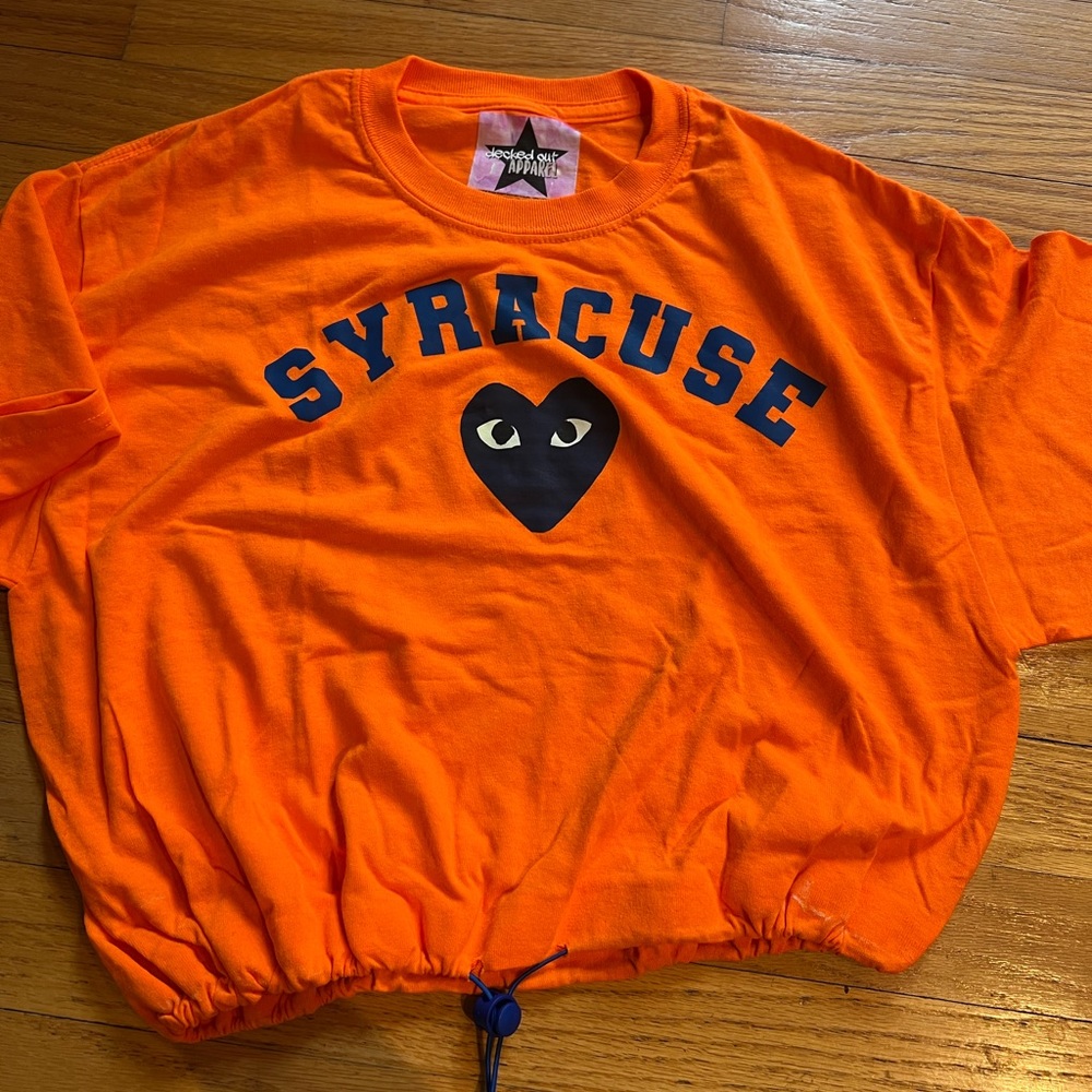 Syracuse tailgate crop top with Comme Des Garçon design #syracuse #tailgate